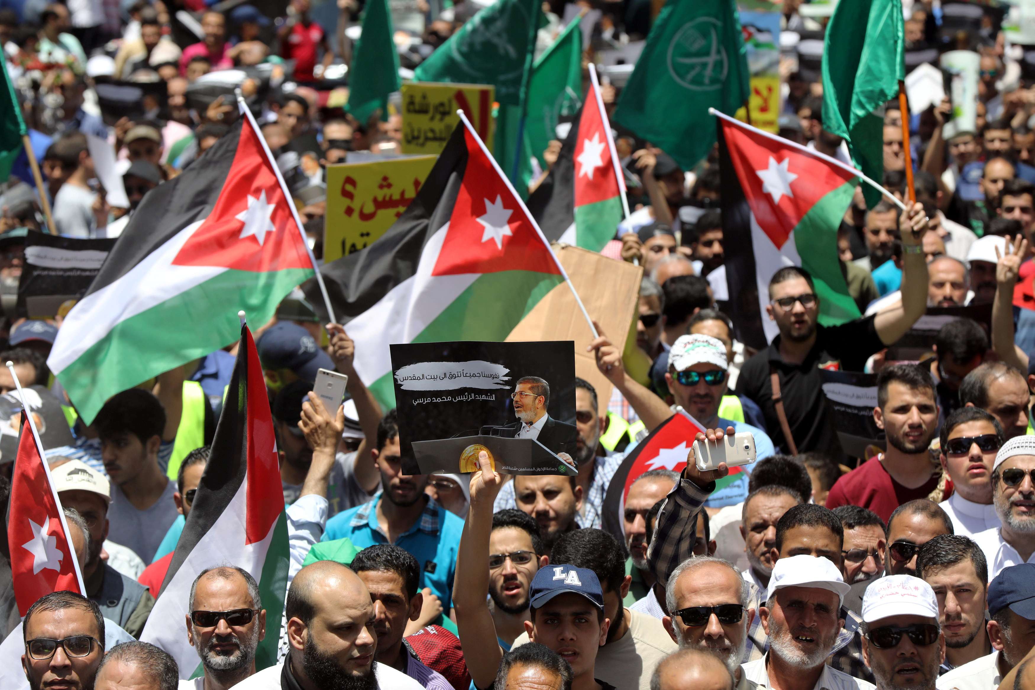 الاردنيون رفضوا تطبيع العلاقات مع اسرائيل