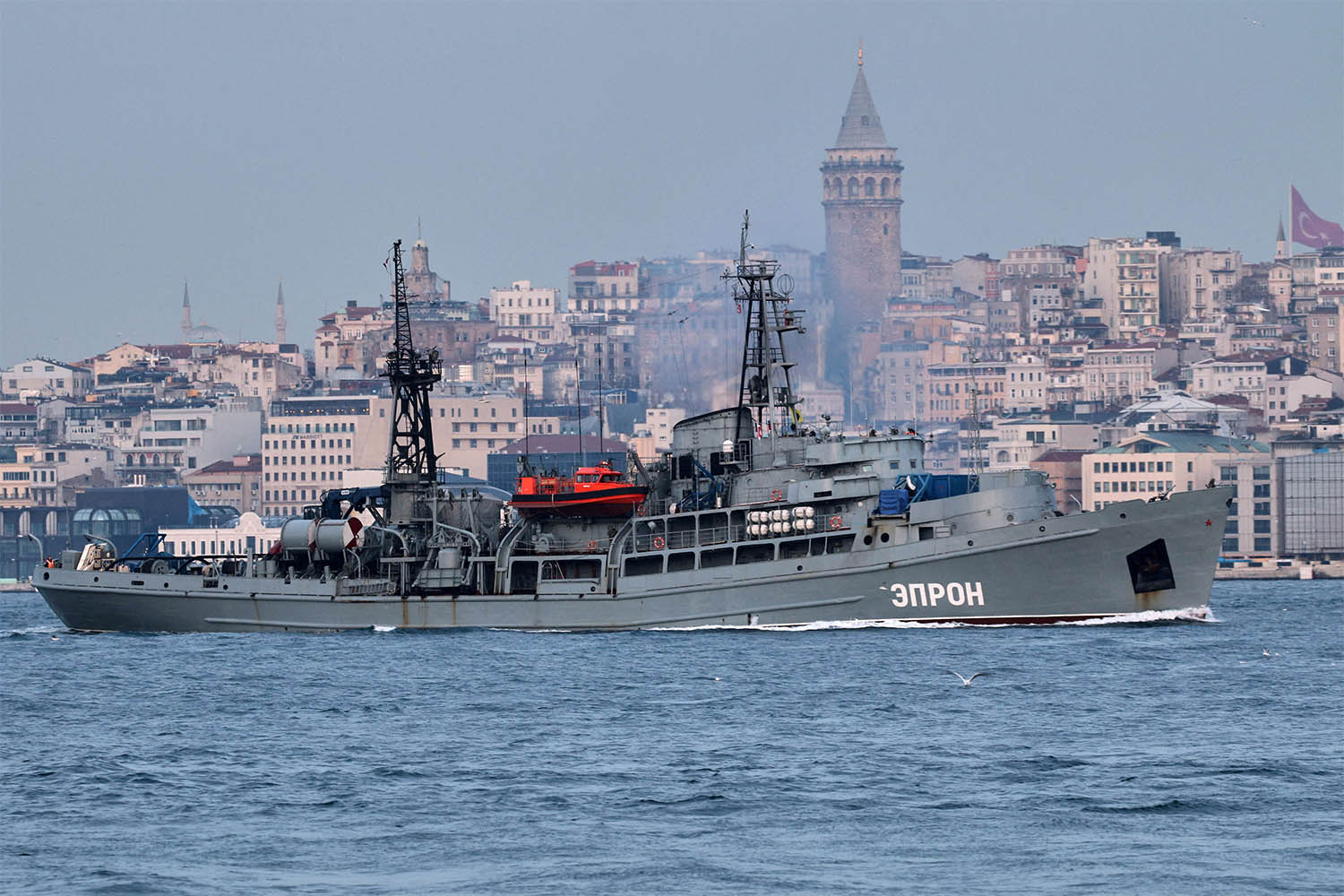 Cavusoglu reiterated Ankara's opposition to imposing economic sanctions against Russia