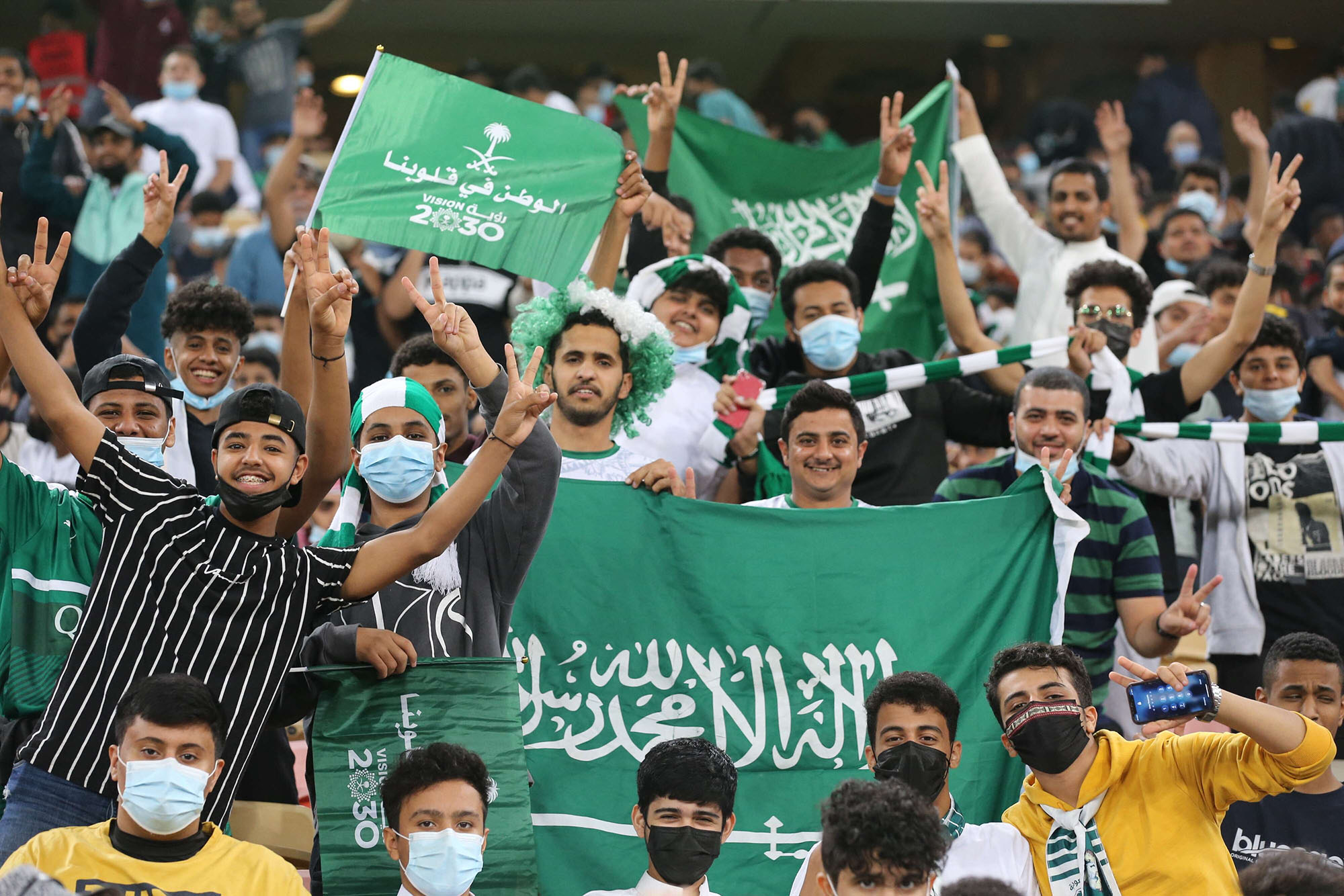 26 مليون دولار سنويا لكل من الأندية الأربعة