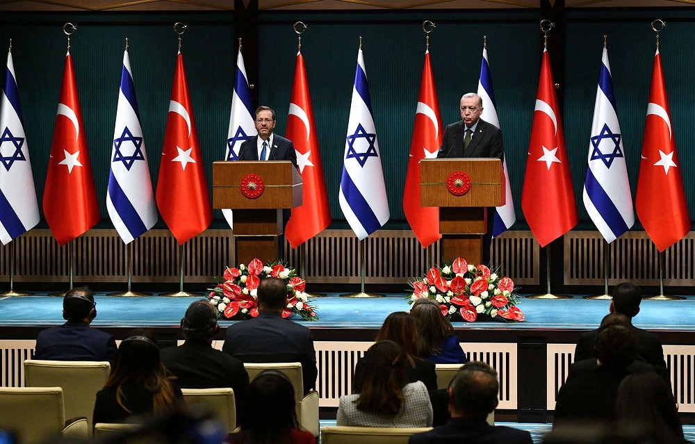 اردوغان يسعى لبدء حقبة جديدة في العلاقات التركية الإسرائيلية