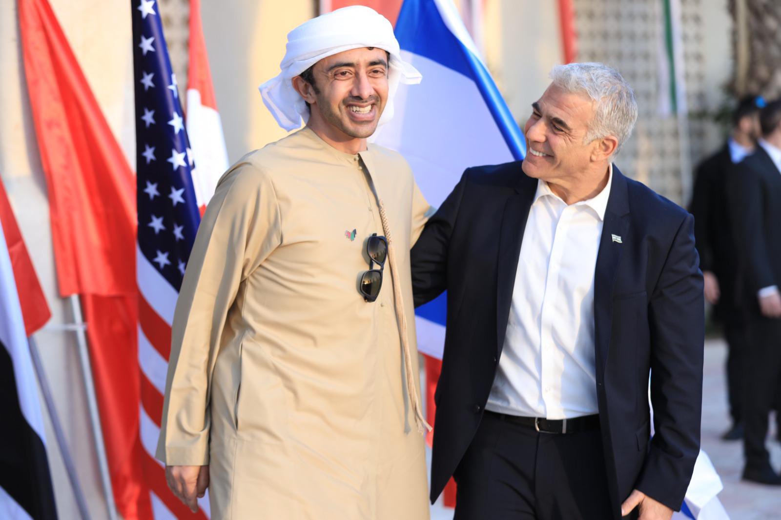 وزير الخارجية الإسرائيلي يستقبل نظيره الإماراتي الشيخ عبدالله بن زايد