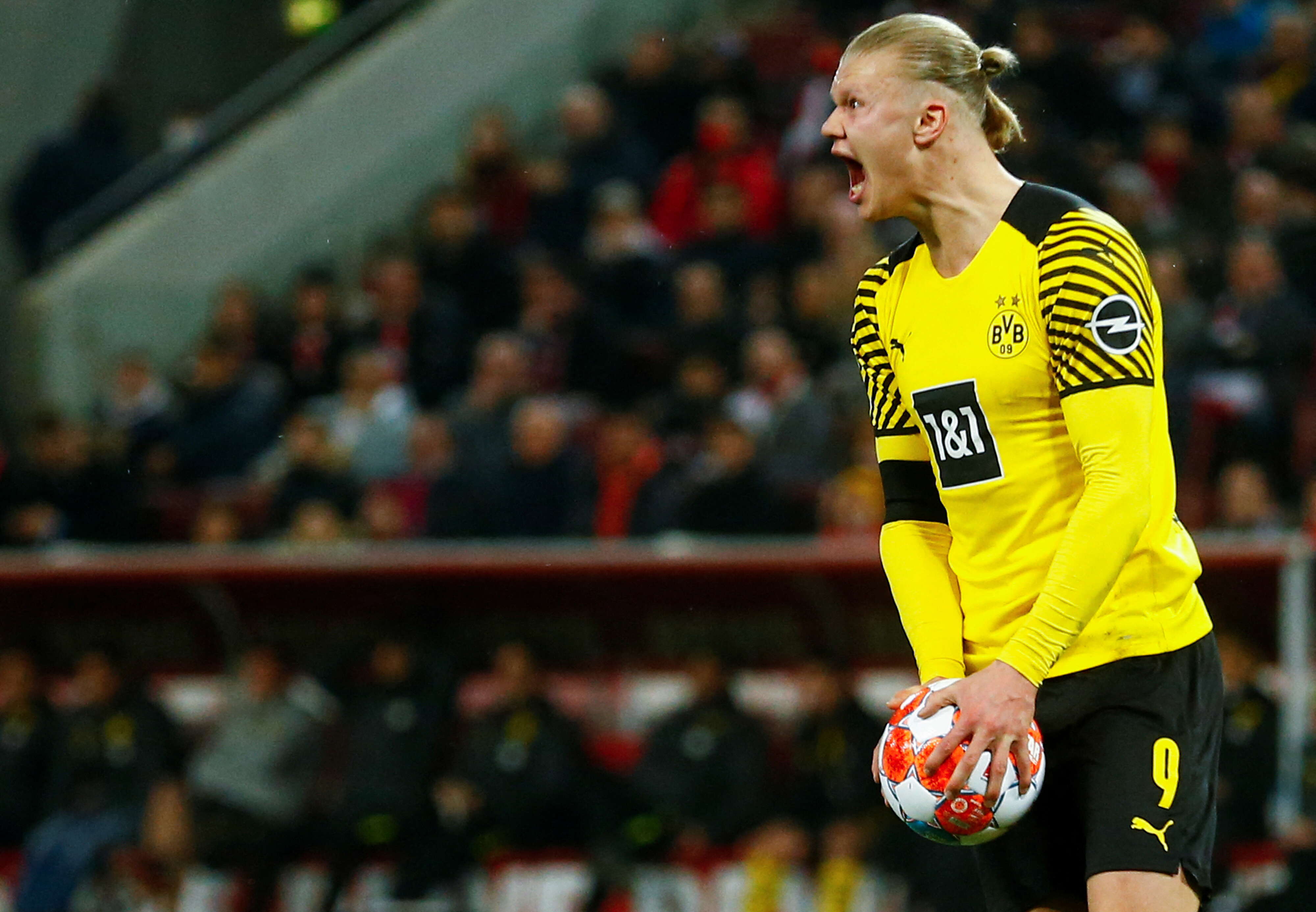 الفريق الاصفر يعاني من دونه رغم احتلاله للمركز الثاني