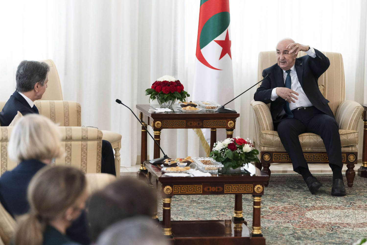 الرئيس الجزائري عبدالمجيد تبون يلتقي وزير الخارجية الأميركي انتوني بلينكن