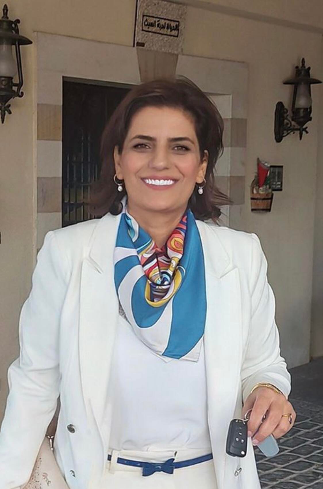  ناتالي الخوري غريب