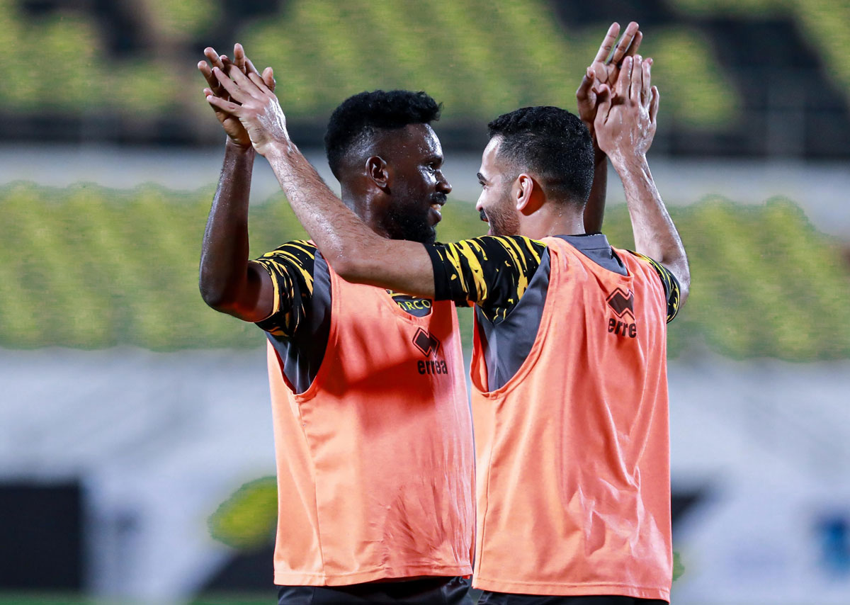 فريق 'العميد' لرفع رصيده إلى 63 نقطة ويقترب اكثر من اللقب من حسابه على تويتر