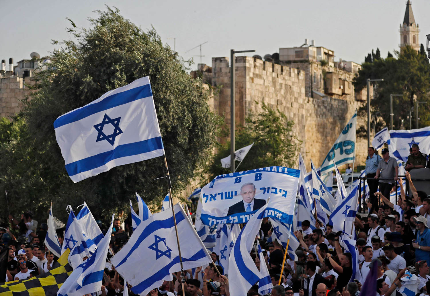 مسيرة الاعلام الاسرائيلية في القدس