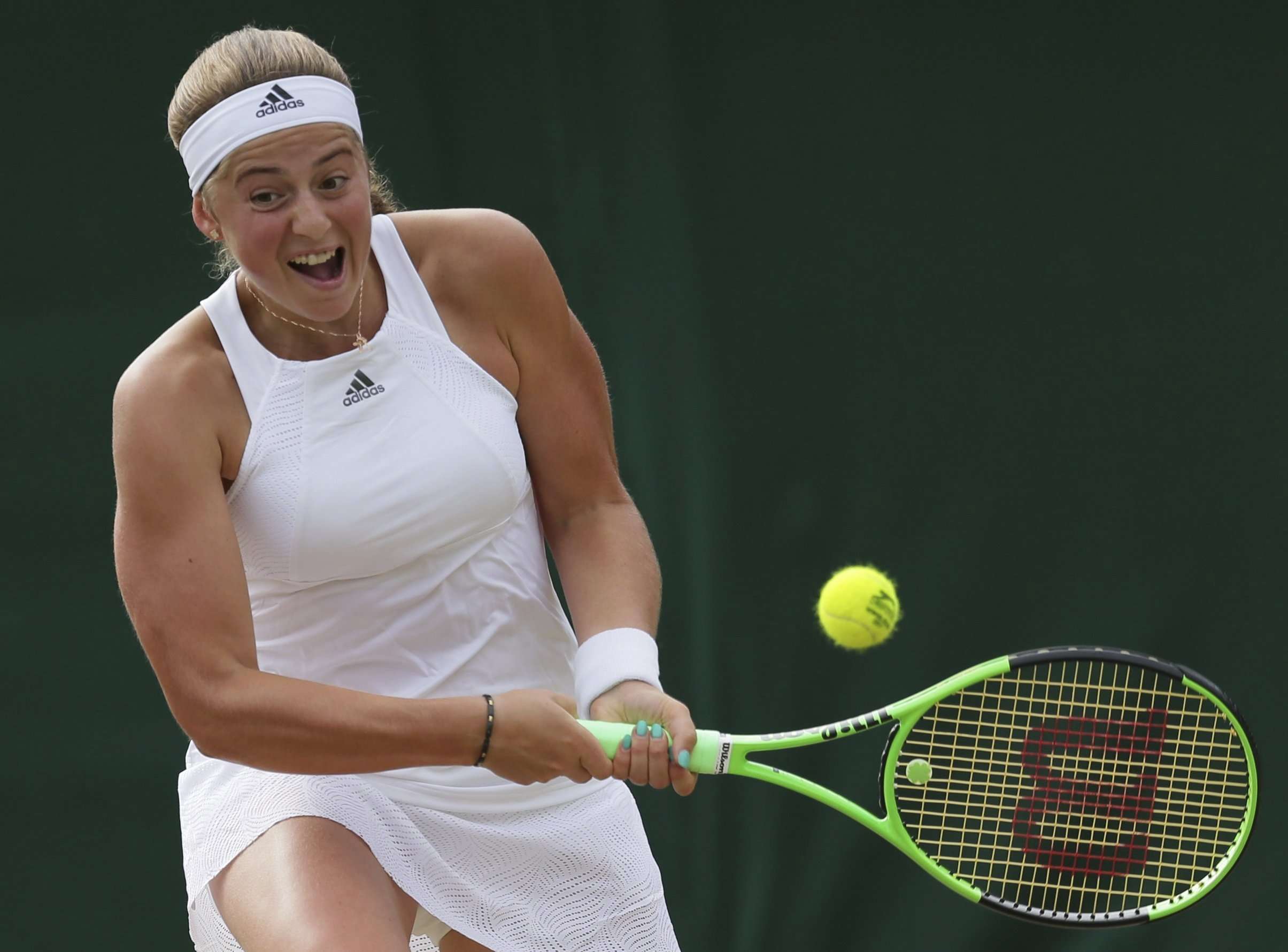  أوستابنكو في مهمة صعبة