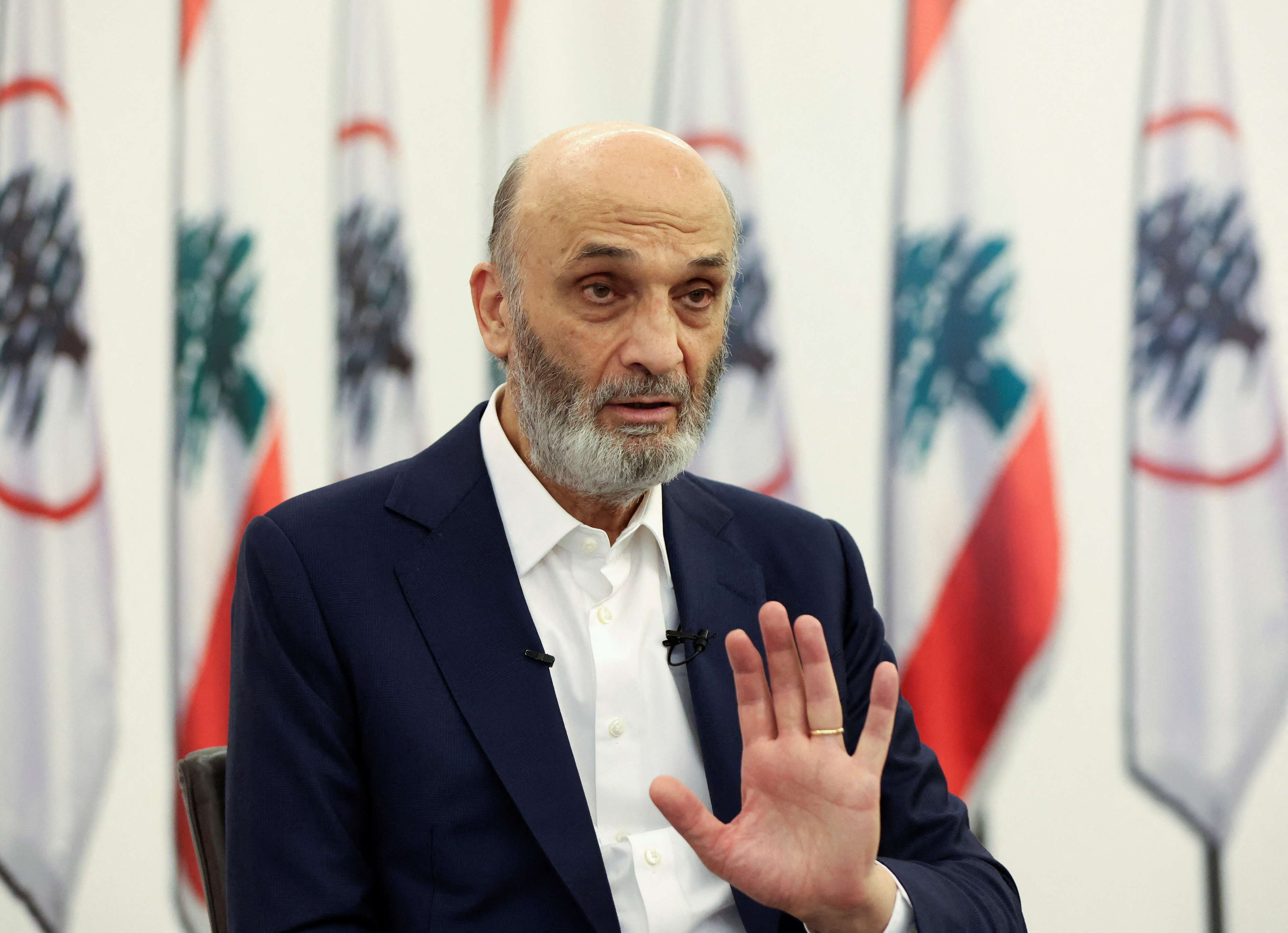حزب جعجع لن يقبل ولن يشارك في 'حكومة مع الكل'