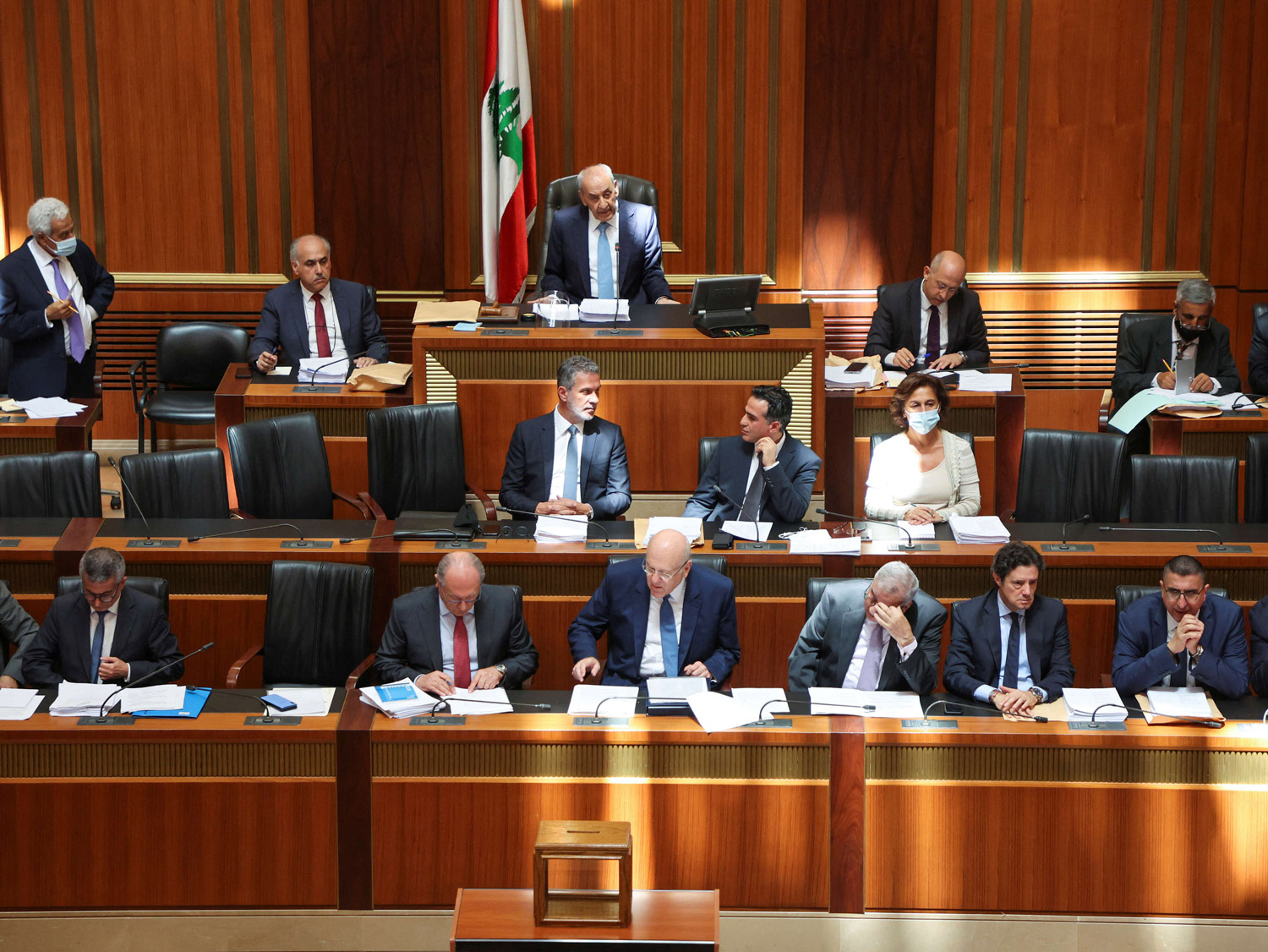خطوة نحو الاصلاحات المطلوبة من المانحين الدوليين