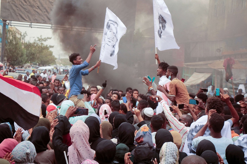 قوى التغيير تدعو لمواصلة الاحتجاجات حتى سقوط "السلطة الانقلابية"