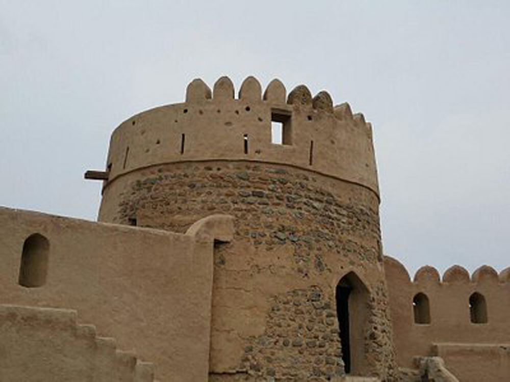 قلعة تاريخية بدبا الحصن بالإمارات