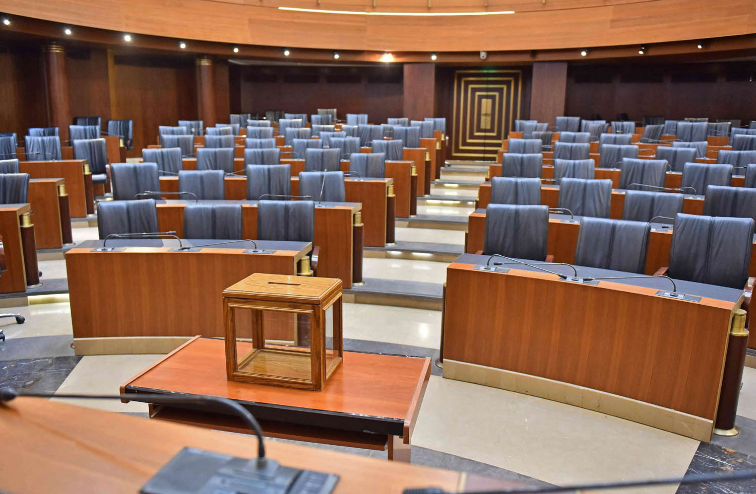 البرلمان اللبناني يستعد لانتخاب الرئيس