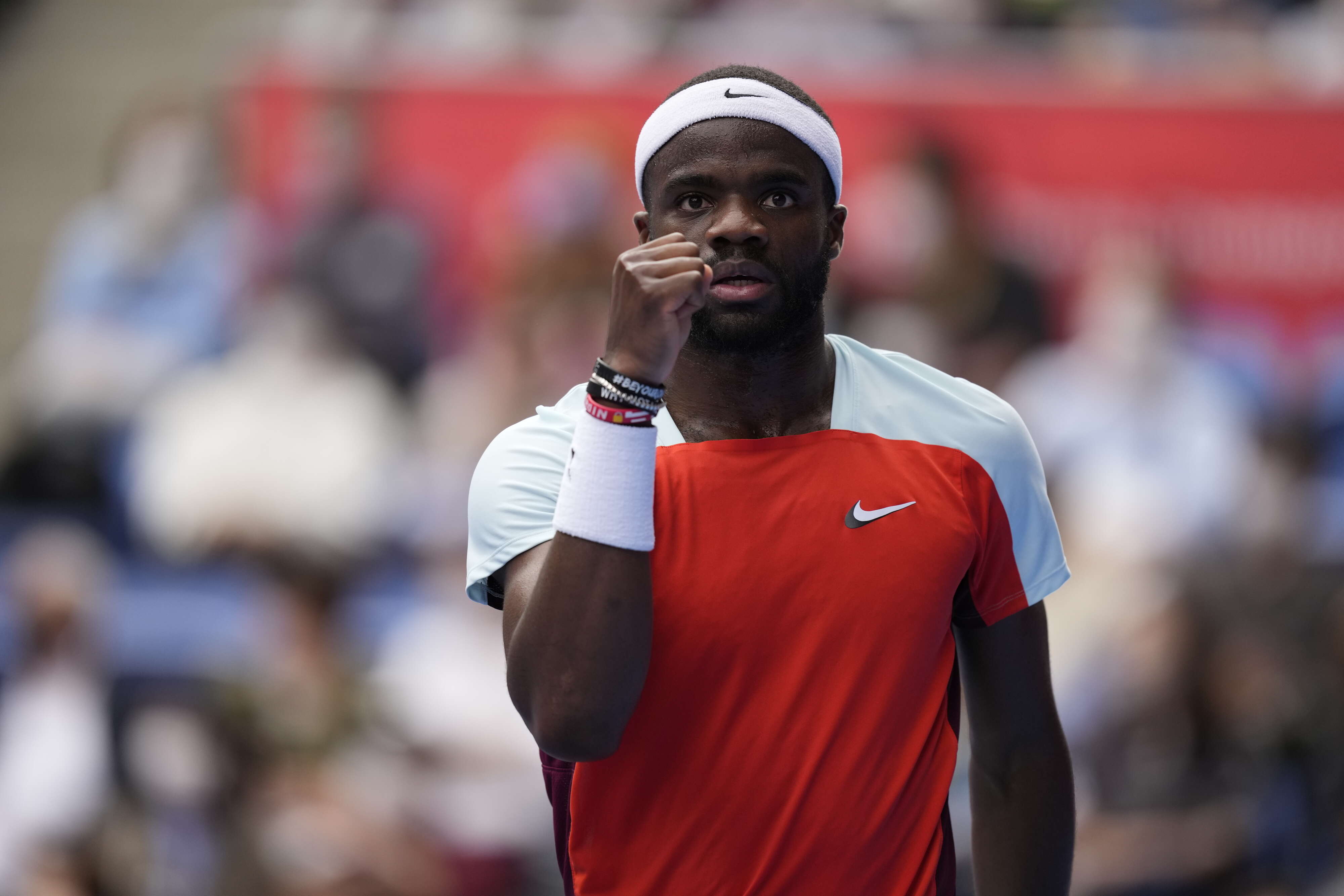 لاعب التنس الاميركي سعيد لبلوغ النهائي