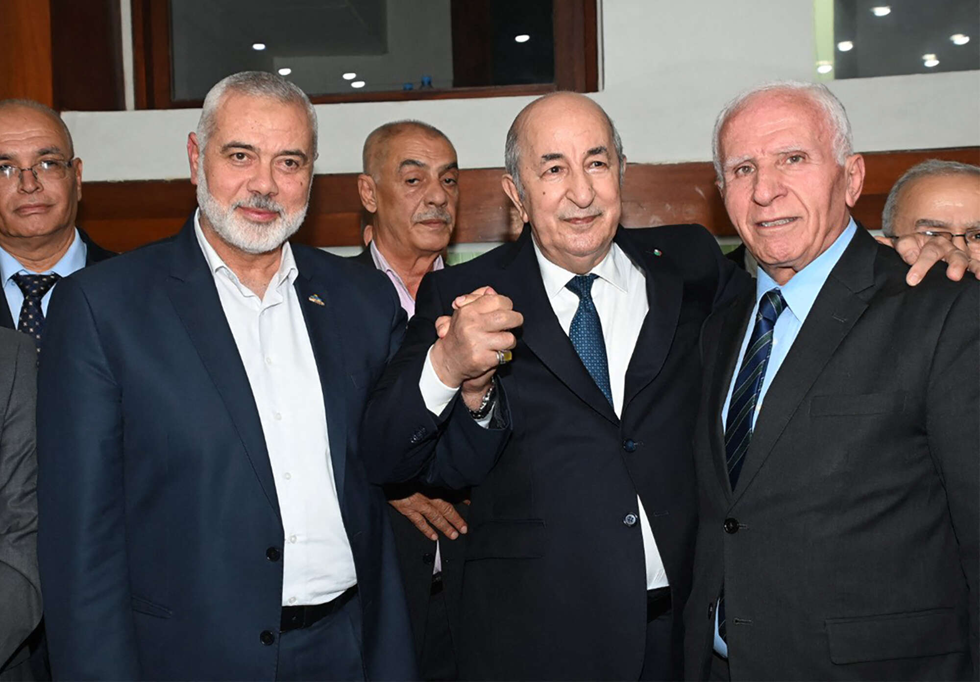الرئيس الجزائري عبدالمجيد تبون زار مقر جلسات الحوار الفلسطيني
