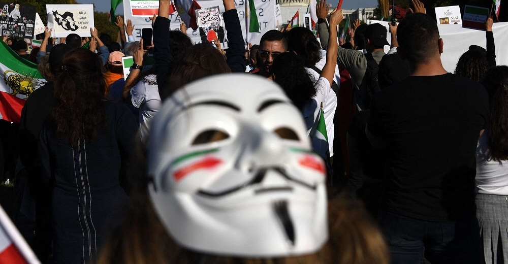 مجموعة قراصنة تضغط للافراج عن سجناء سياسيين ومن تم توقيفهم في الاحتجاجات الأخيرة