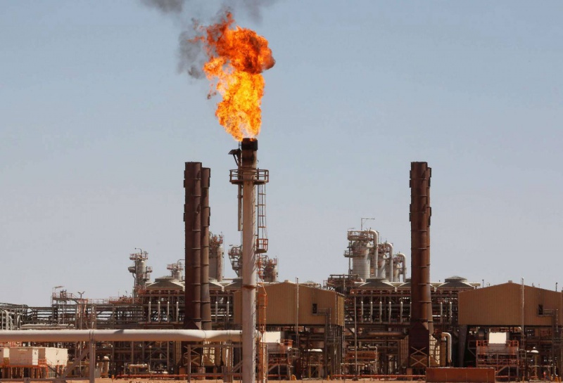 الجزائر تسعى لرفع صادراتها من الغاز امتثالا للشروط