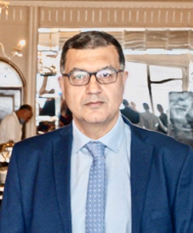 د.محمد عزب