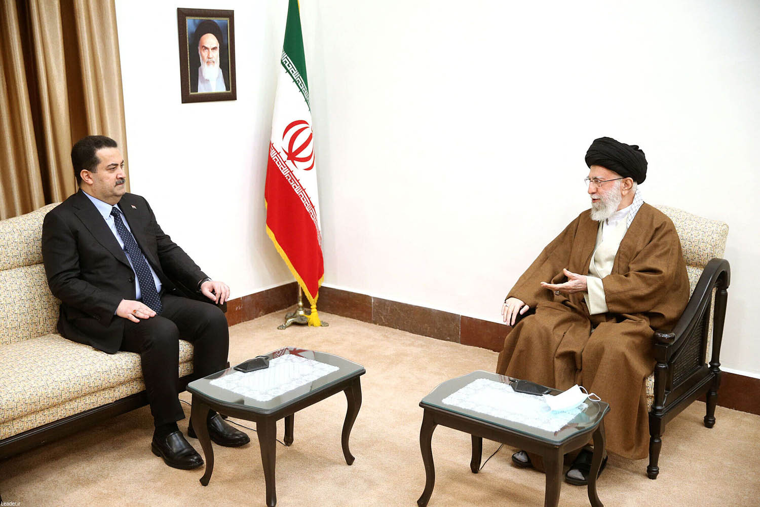 المرشد الأعلى علي خامنئي يستقبل رئيس الوزراء العراقي محمد شياع السوداني