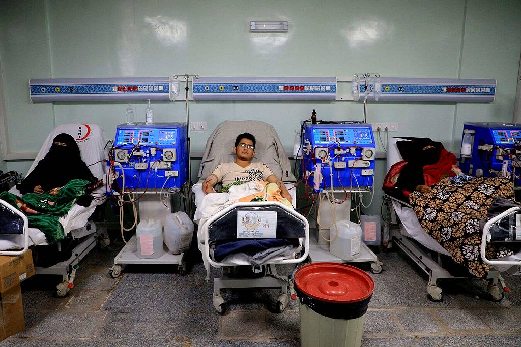  كارثة  تهدد حياة 5 آلاف مريض بالفشل الكلوي