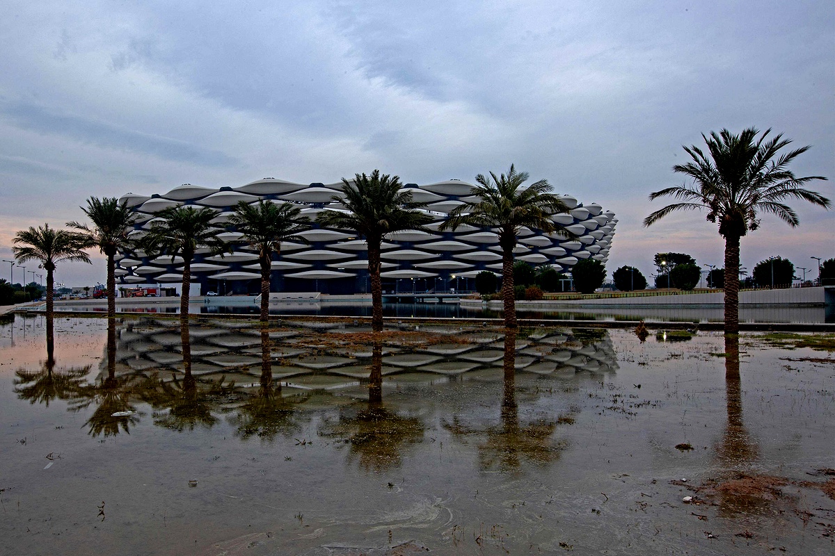   ملعب البصرة