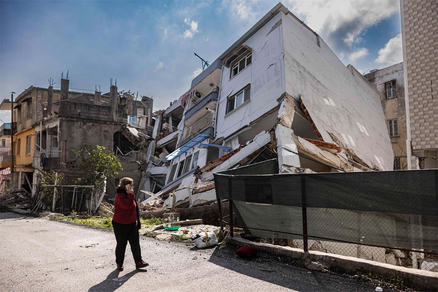 A ban on layoffs was also introduced in 10 earthquake-hit provinces covered by a state of emergency