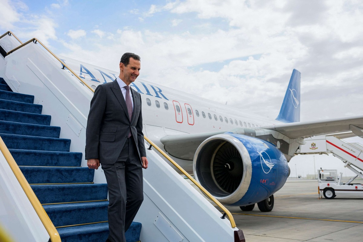 بشّار الأسد ينجح في استثمار الدعم العربي بعد الزلزال 