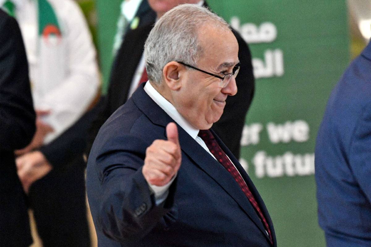 وزير الخارجية الجزائري السابق رمطان لعمامرة