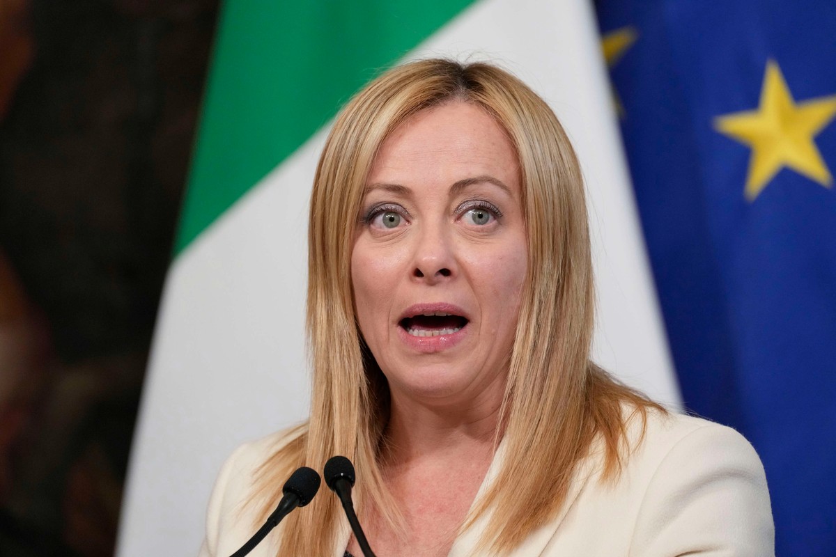 قلق إيطالي متصاعد حيال ارتفاع وتيرة الهجرة غير القانونية من تونس