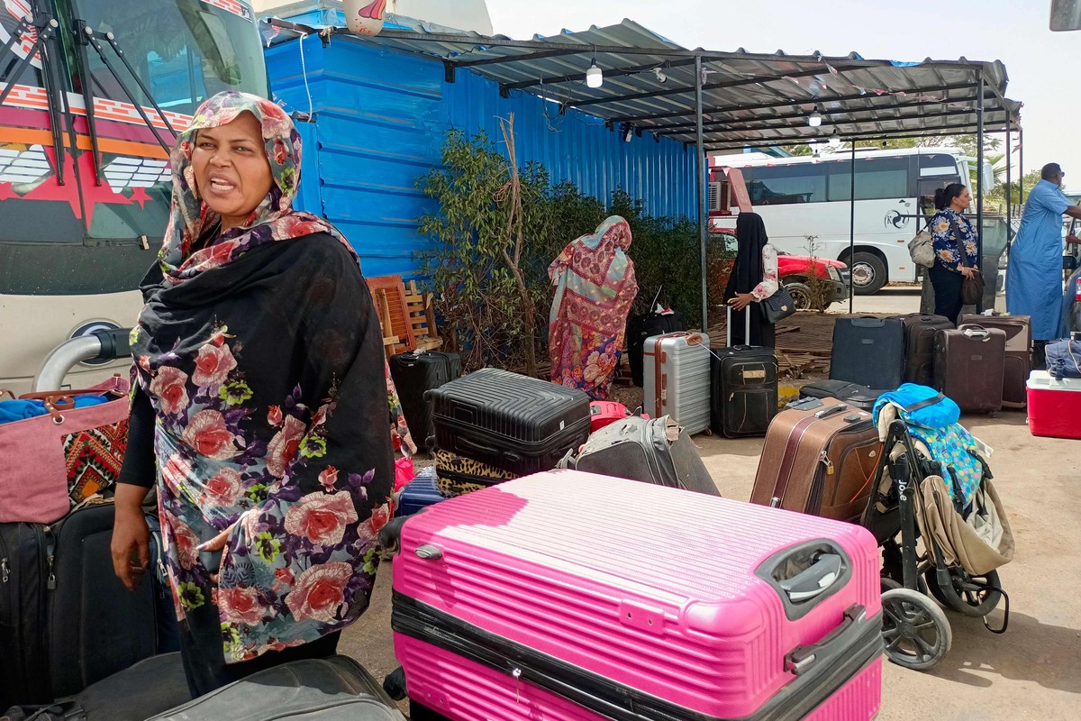 العديد من اللاجئين بالسودان يعتمدون على أنفسهم في العودة إلى وطنهم