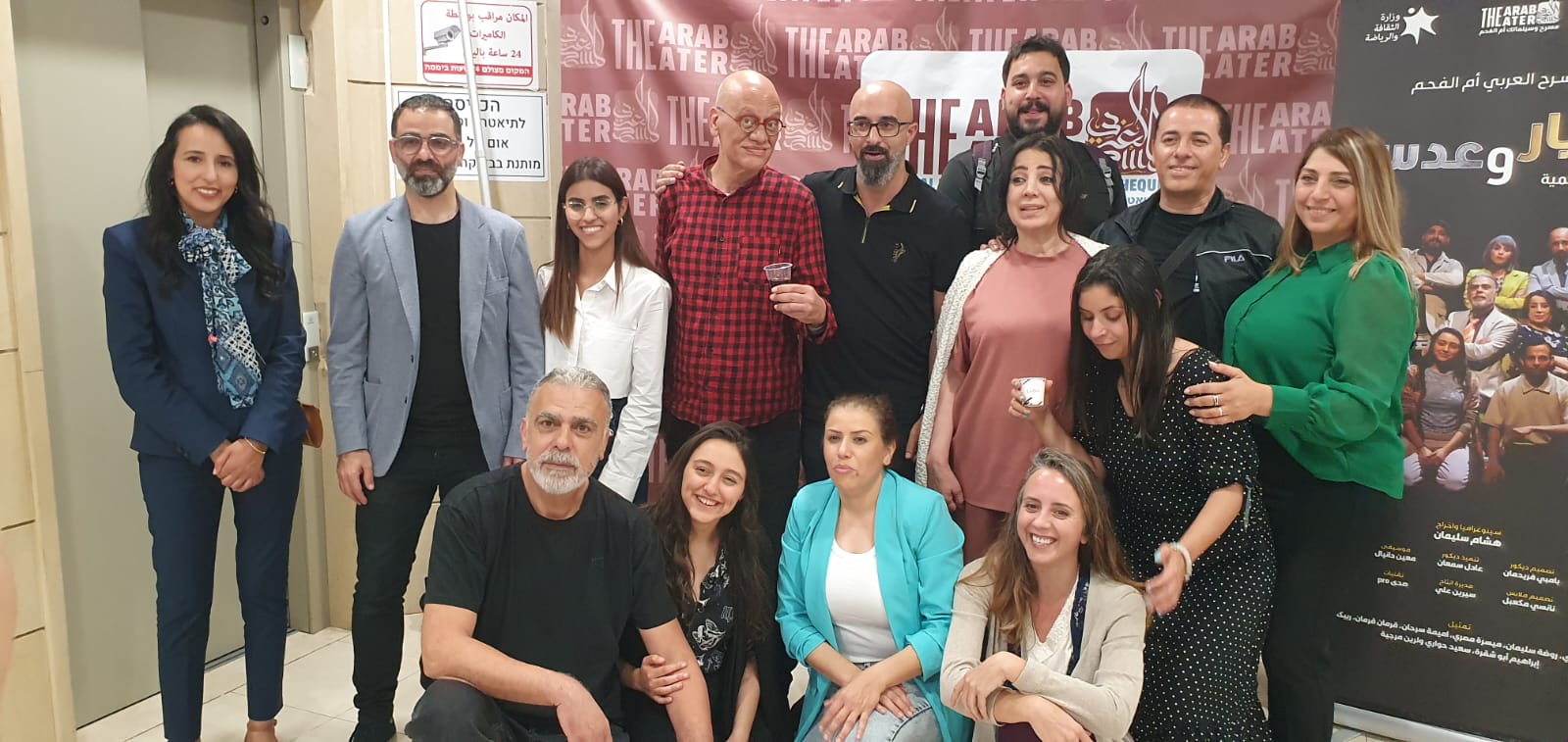 'كافيار وعدس'