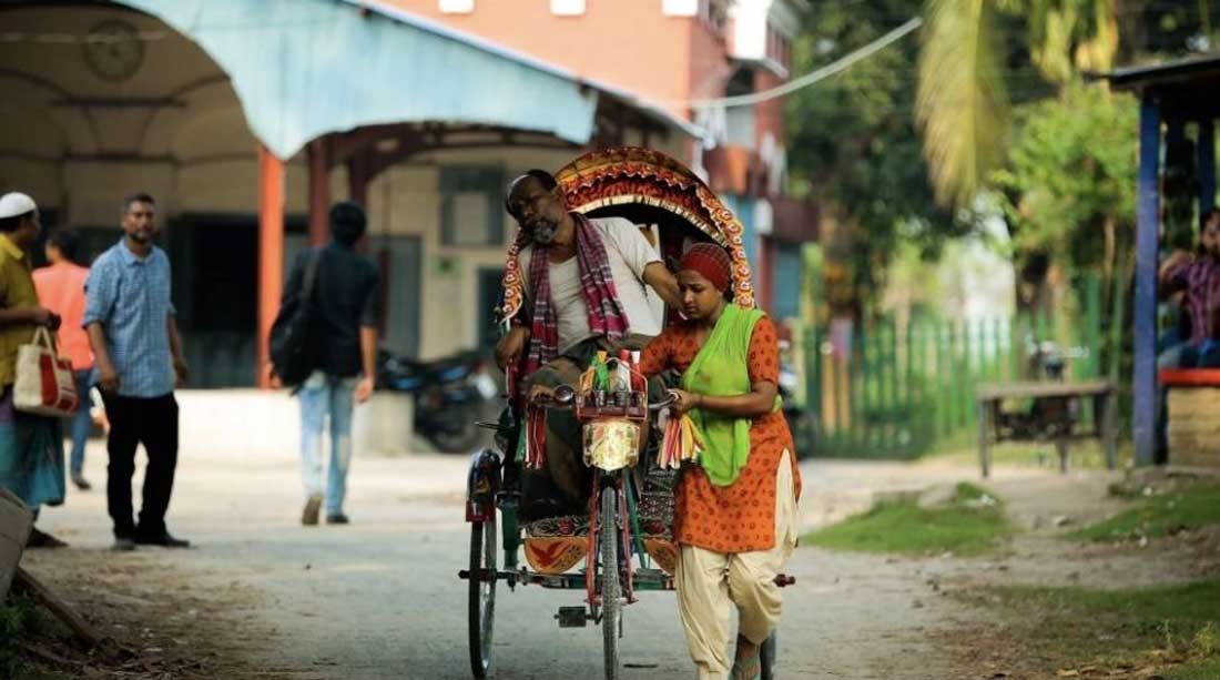 'فتاة الريكشو'