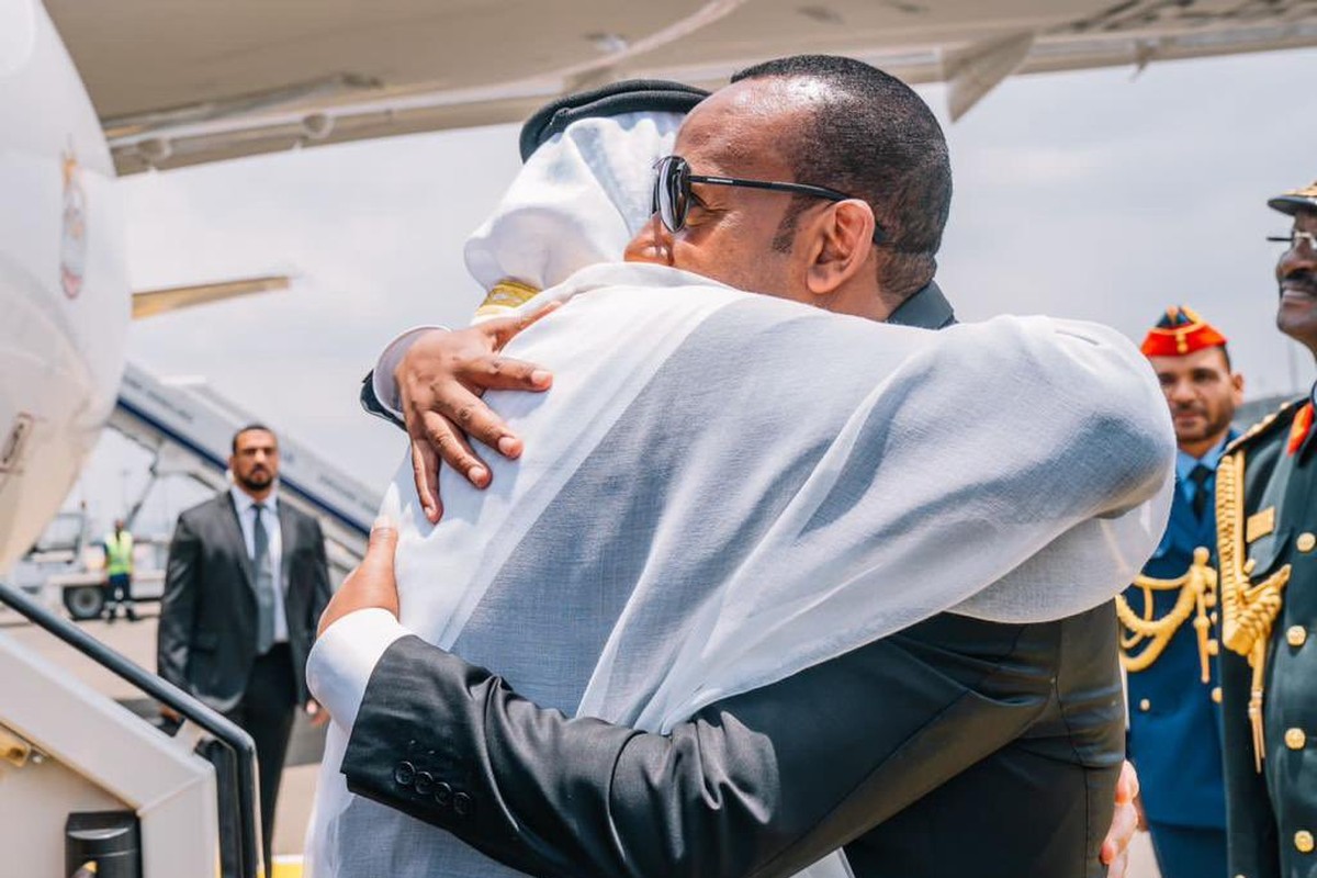 استقبال حارّ