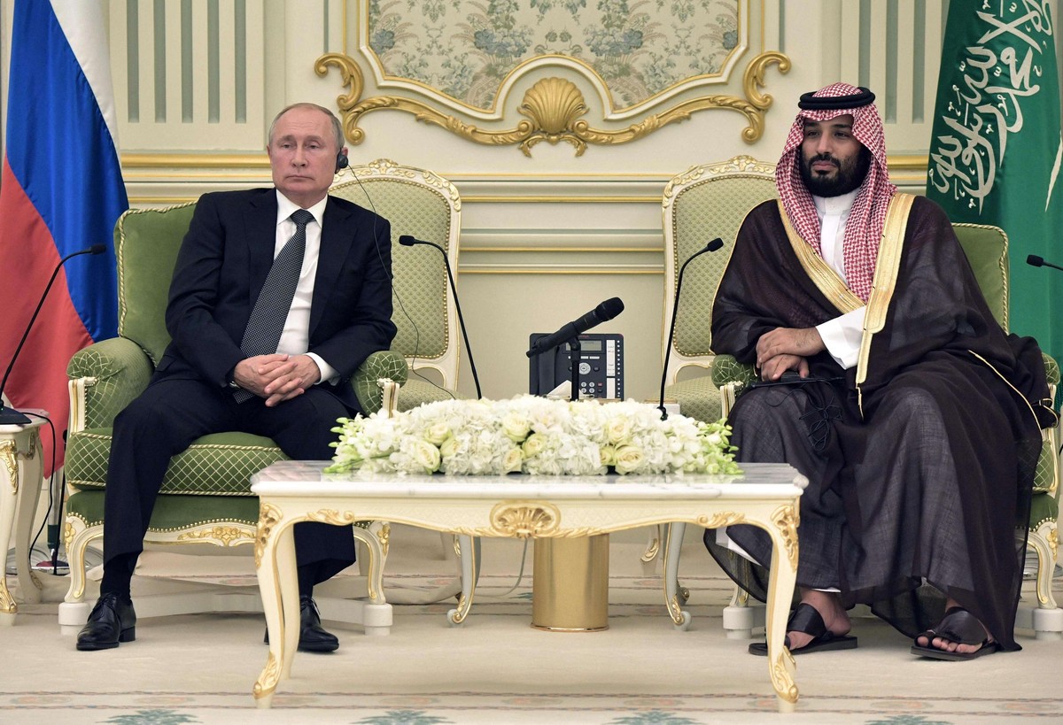 السعودية ترتبط بعلاقات جيدة ووثيقة مع روسيا