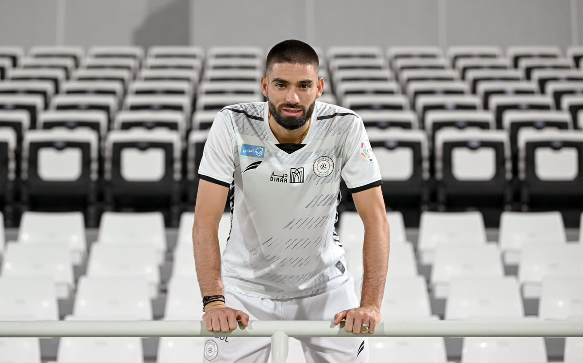 كاراسكو 'شبابي'