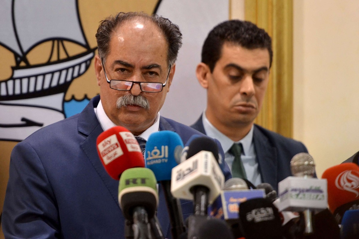 الفقي يؤكد ان الهجرة ملف يؤرق السلطات التونسية