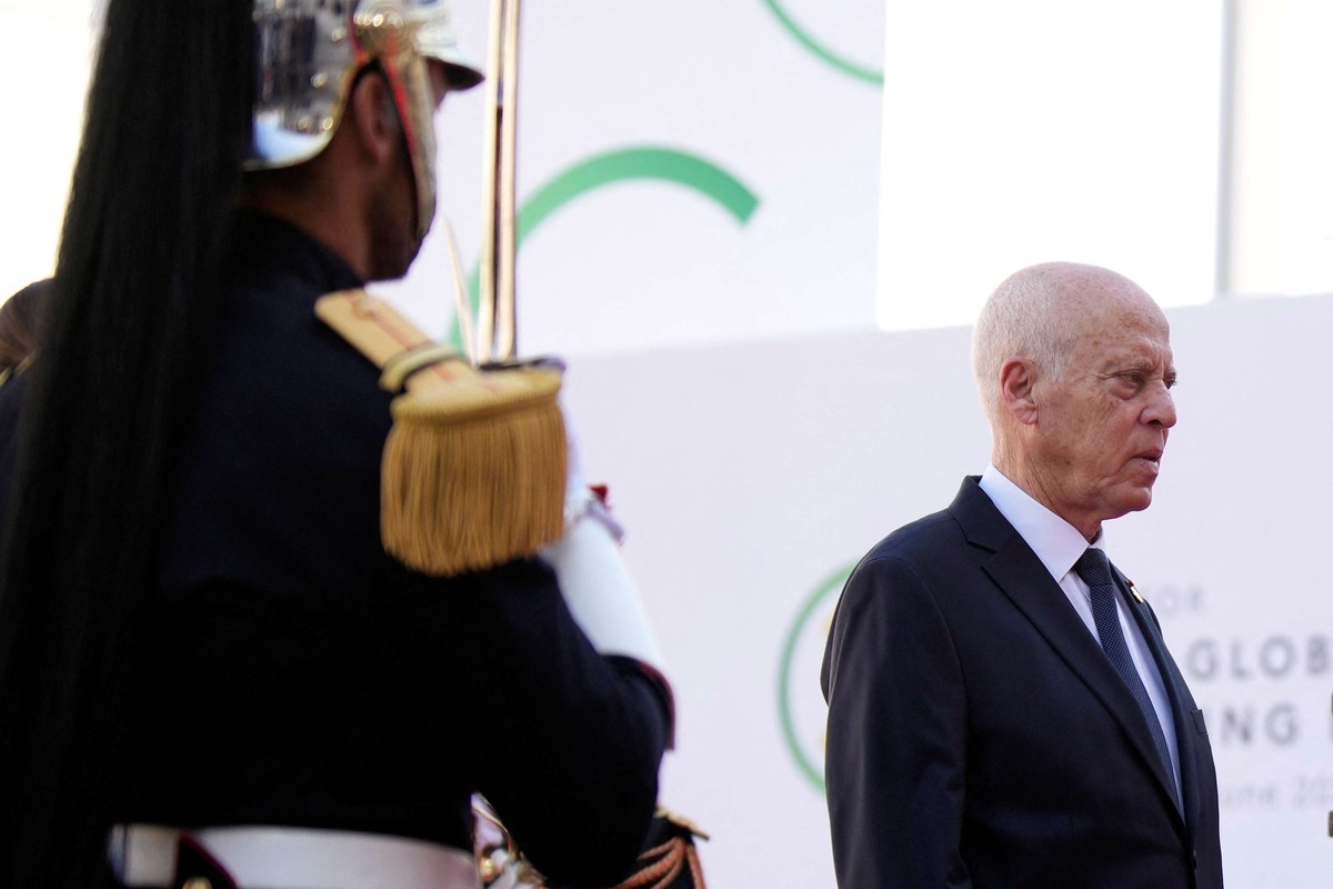 قيس سعيد مصر على نهج المحاسبة الشاملة