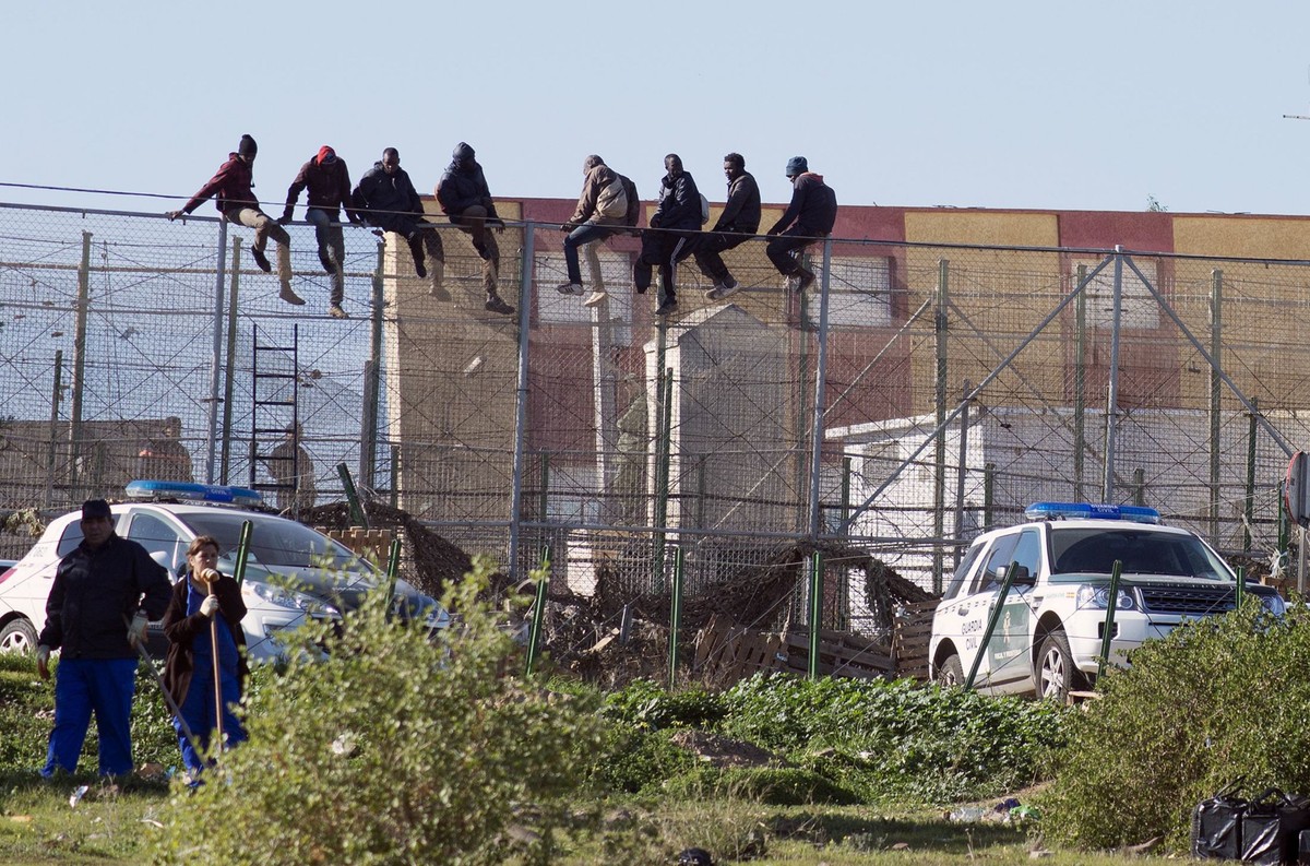 أوروبا تسعى لتصدير أزمة الهجرة لدول جنوب المتوسط