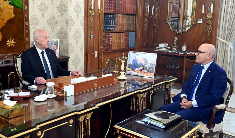 سعيد يؤكد ان تونس ملتزمة بتعهداتها في مكافحة الهجرة غير النظامية