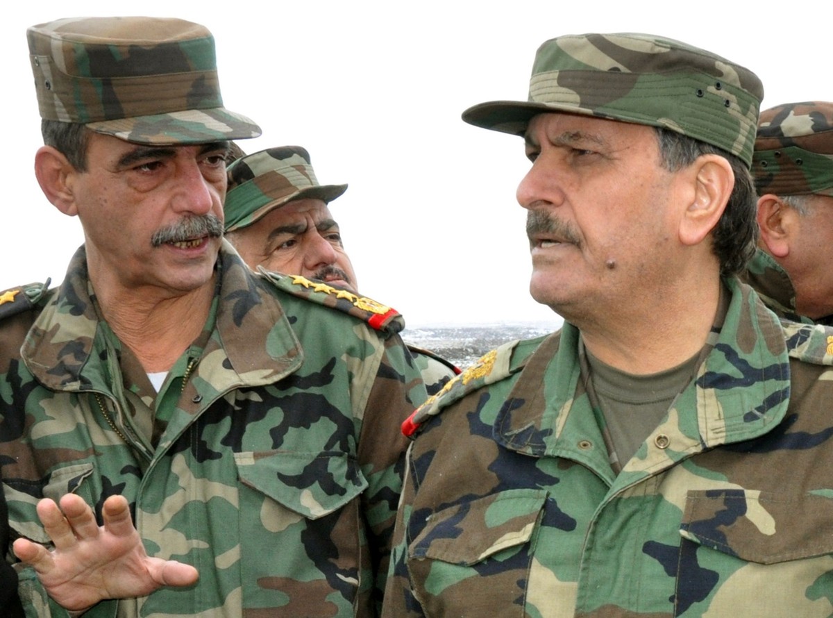 قادة سابقون في الجيش السوري يواجهون جرائم ضد الإنسانية 