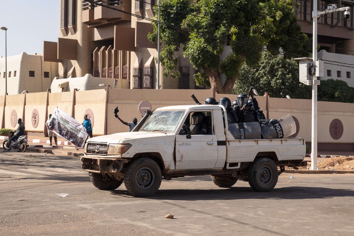 جيش بوركينا فاسو يواجه تحدي تصاعد هجمات الجهاديين