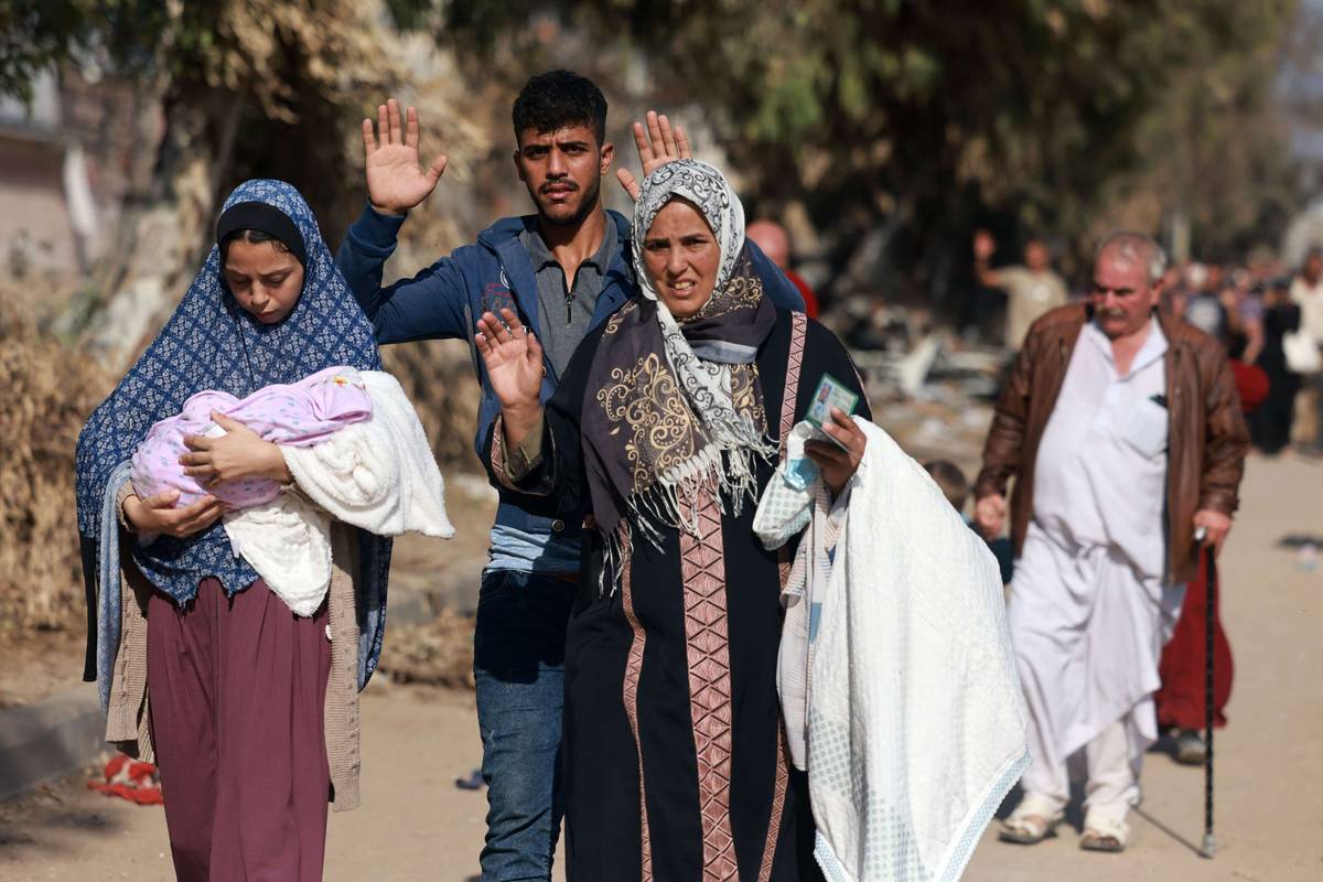 فلسطينيون يغادرون شمال غزة نحو جنوب القطاع