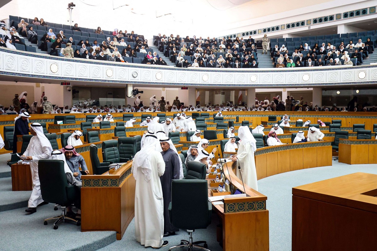 البعض يدفع ثمنا باهظا لدخول مجلس الأمة