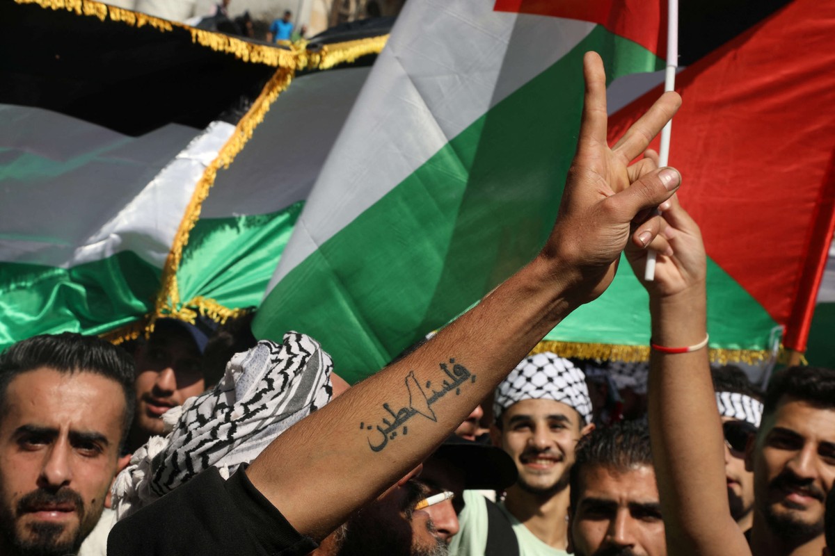 الأردنيون في صدارة الداعمين للقضية الفلسطينية