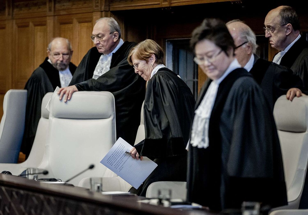 محكمة العدل الدولية تدين ضمنيا إسرائيل 
