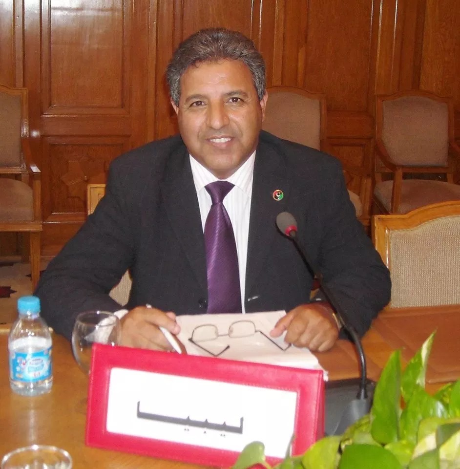 يونس الفنادي