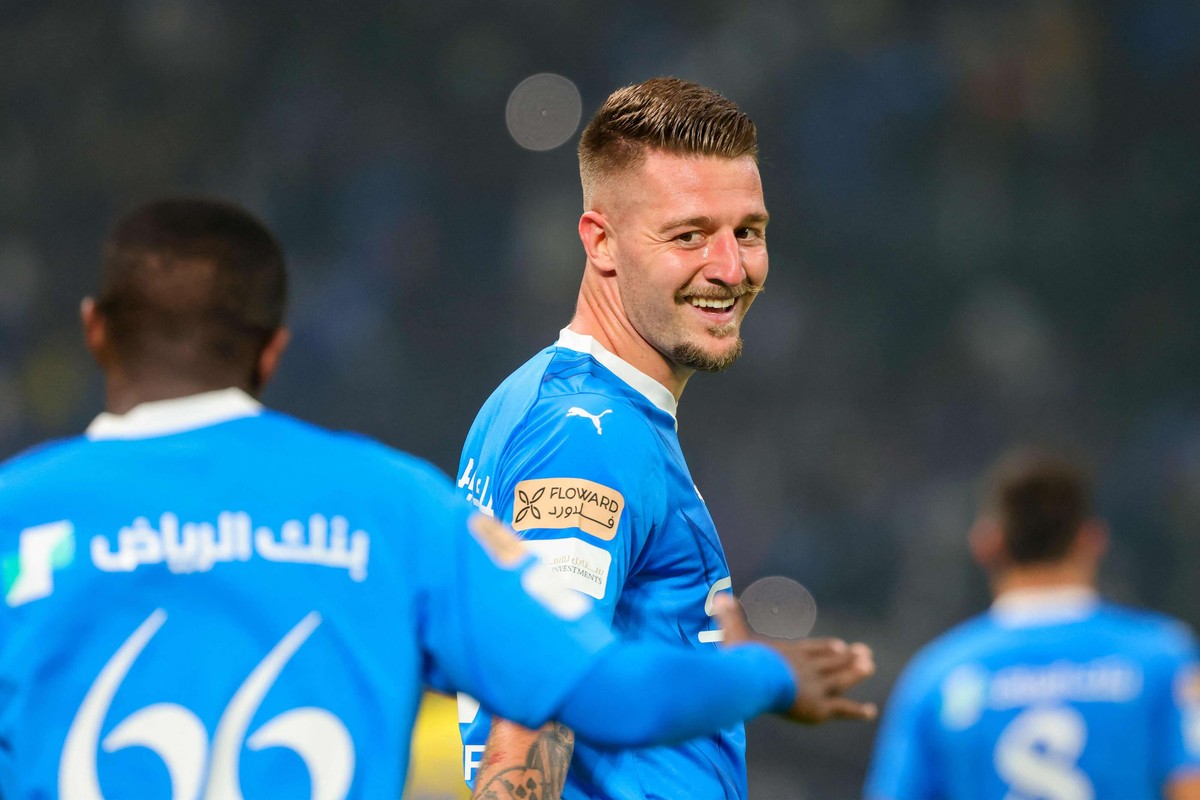 الهلال