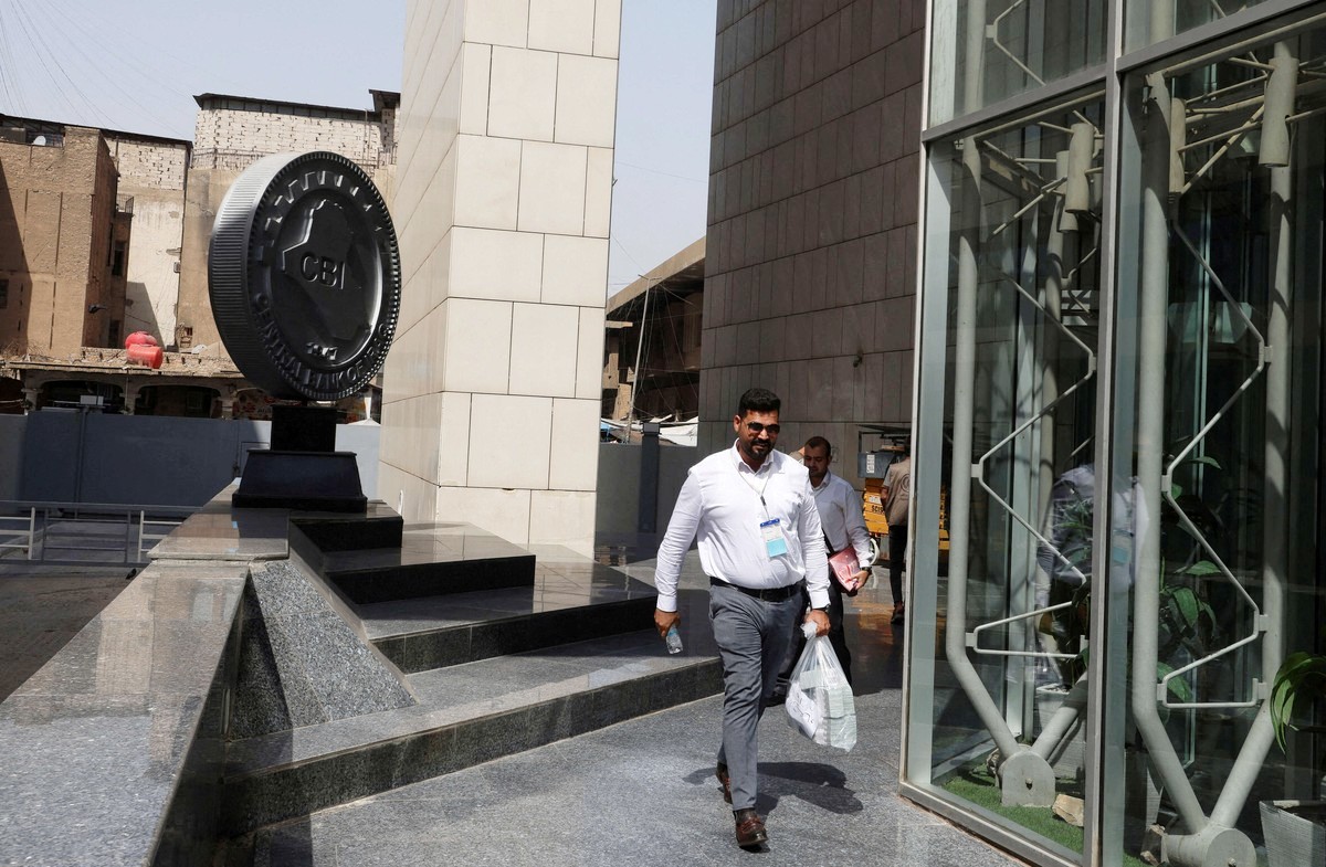 واشنطن تتهم بنوكا عراقية بأنها واجهة مالية محلية لإيران