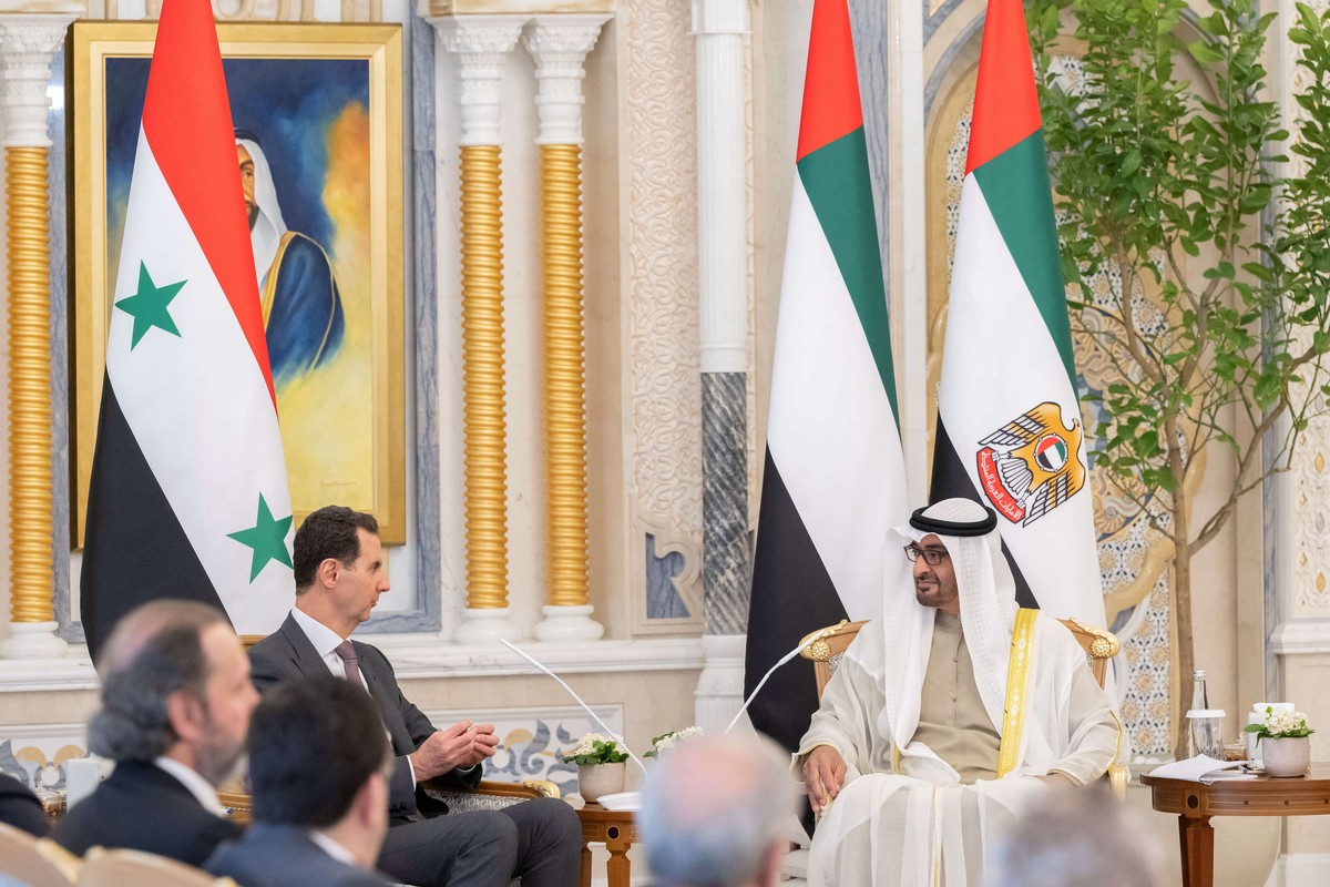رسالة من الإمارات إلى الرئيس السوري مهّدت للتباحث مع حزب الله