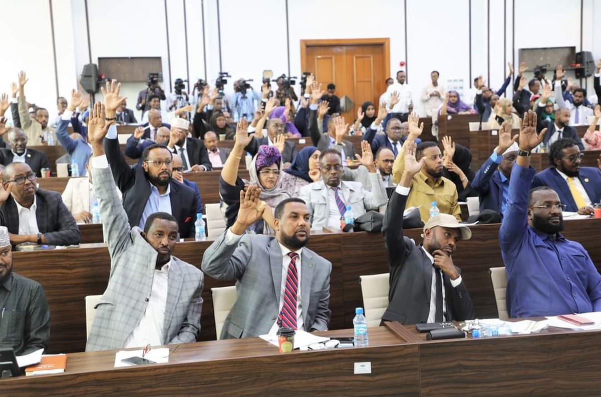 مجلس النواب الصومالي يوافق على اعتماد نظام الاقتراع العام المباشر