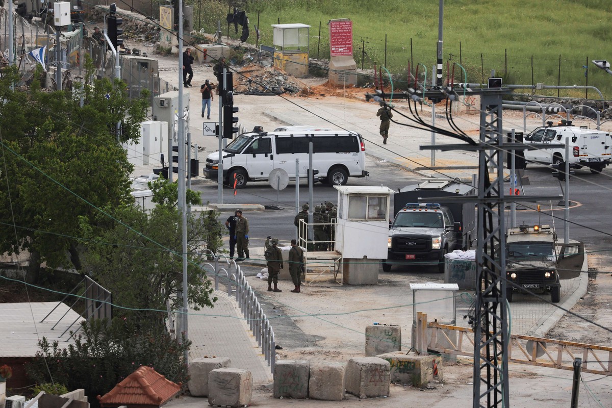 اسرائيل تعتبر العقوبات على جنودها "خطا أحمر"